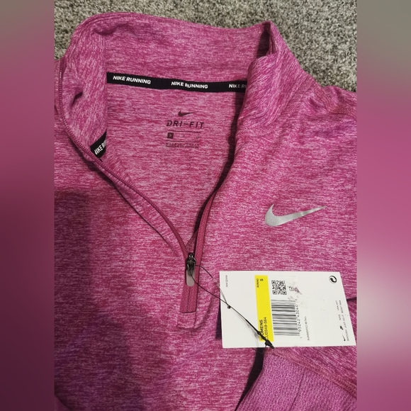 NWT Nike Pink 1/2 Zip Collared Running Top Size S Women's - Picture 3 of 7